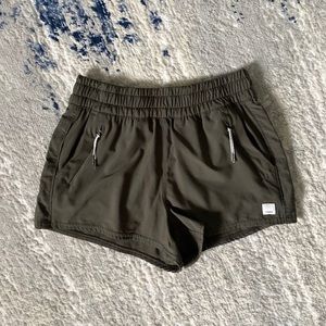 Vuori Dash Short